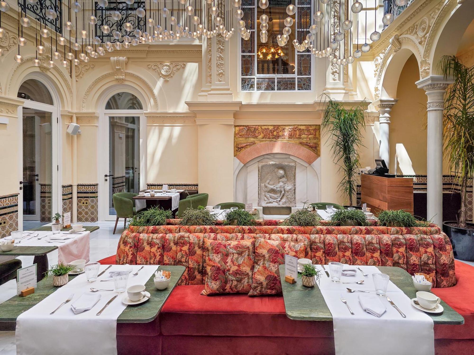 Palacio Gran Via, A Royal Hideaway Hotel Granada Dış mekan fotoğraf
